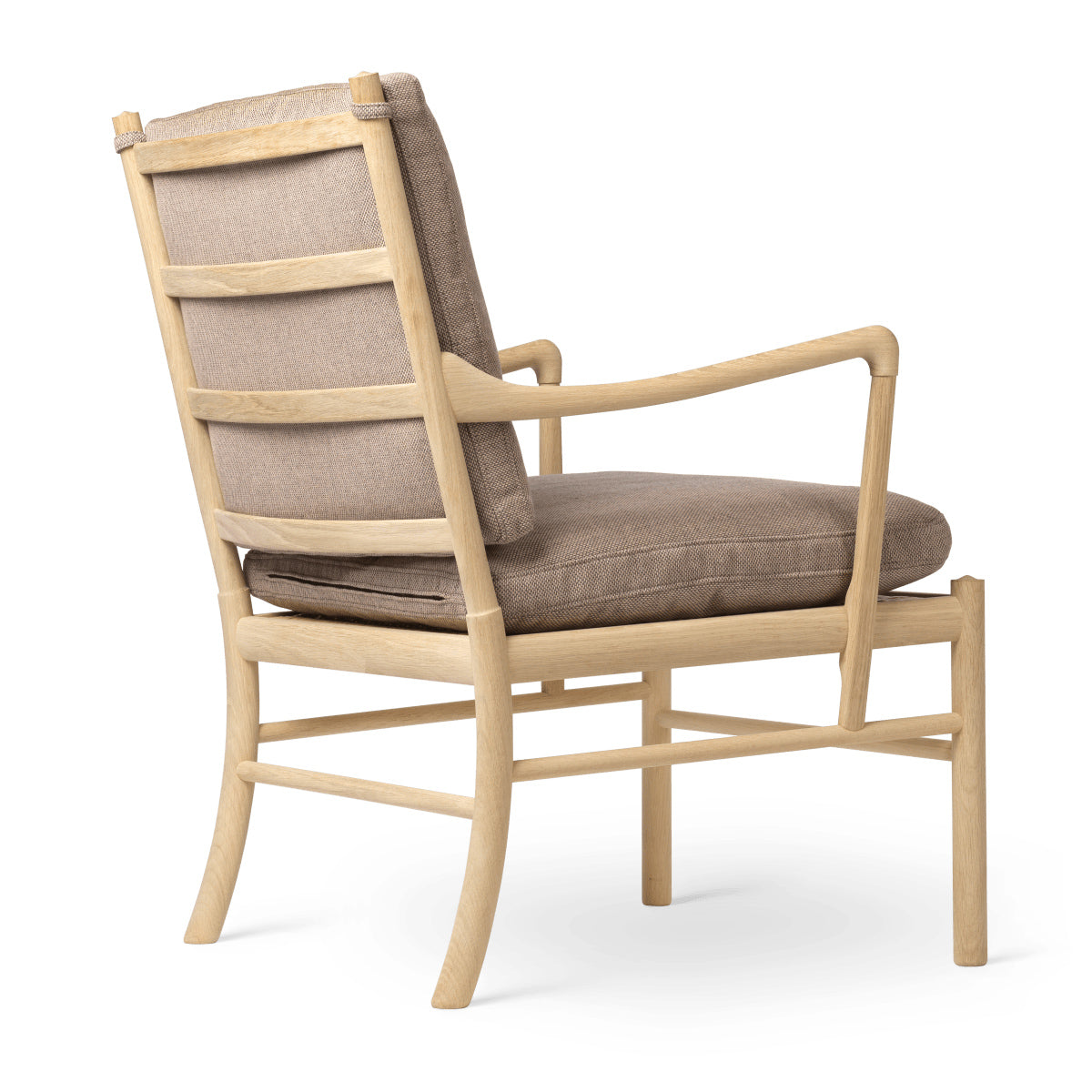 OW149 | Colonial Chair by Carl Hansen & Søn #Oak/Soaped/Fabric | Re-wool | 628