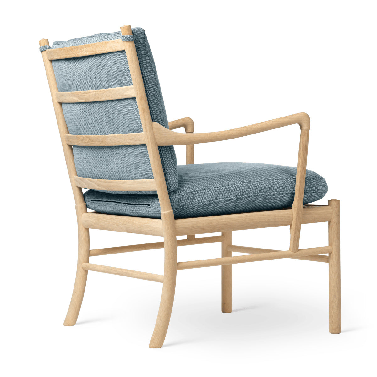 OW149 | Colonial Chair by Carl Hansen & Søn #Oak/Soaped/Fabric | Re-wool | 718