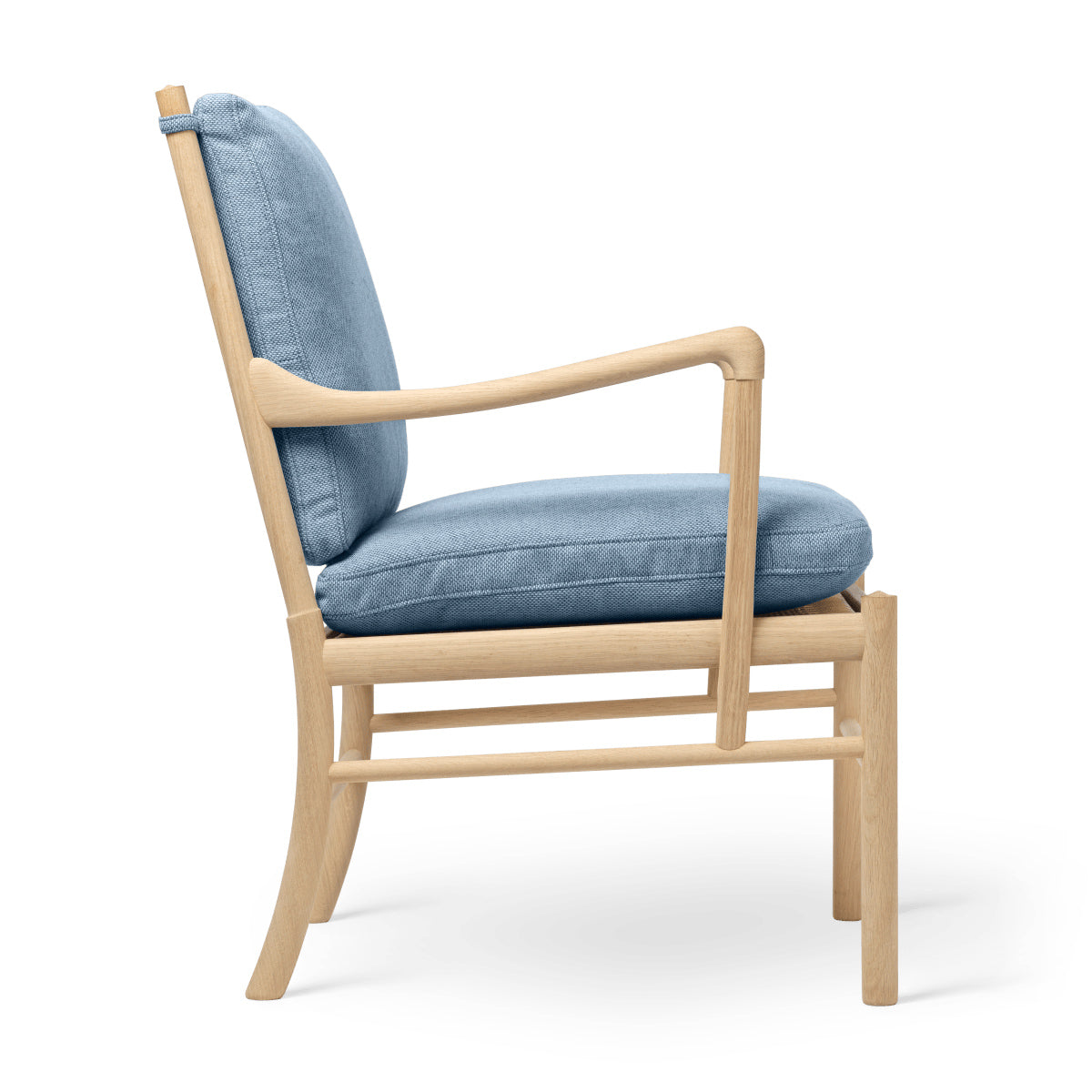 OW149 | Colonial Chair by Carl Hansen & Søn #Oak/Soaped/Fabric | Re-wool | 768