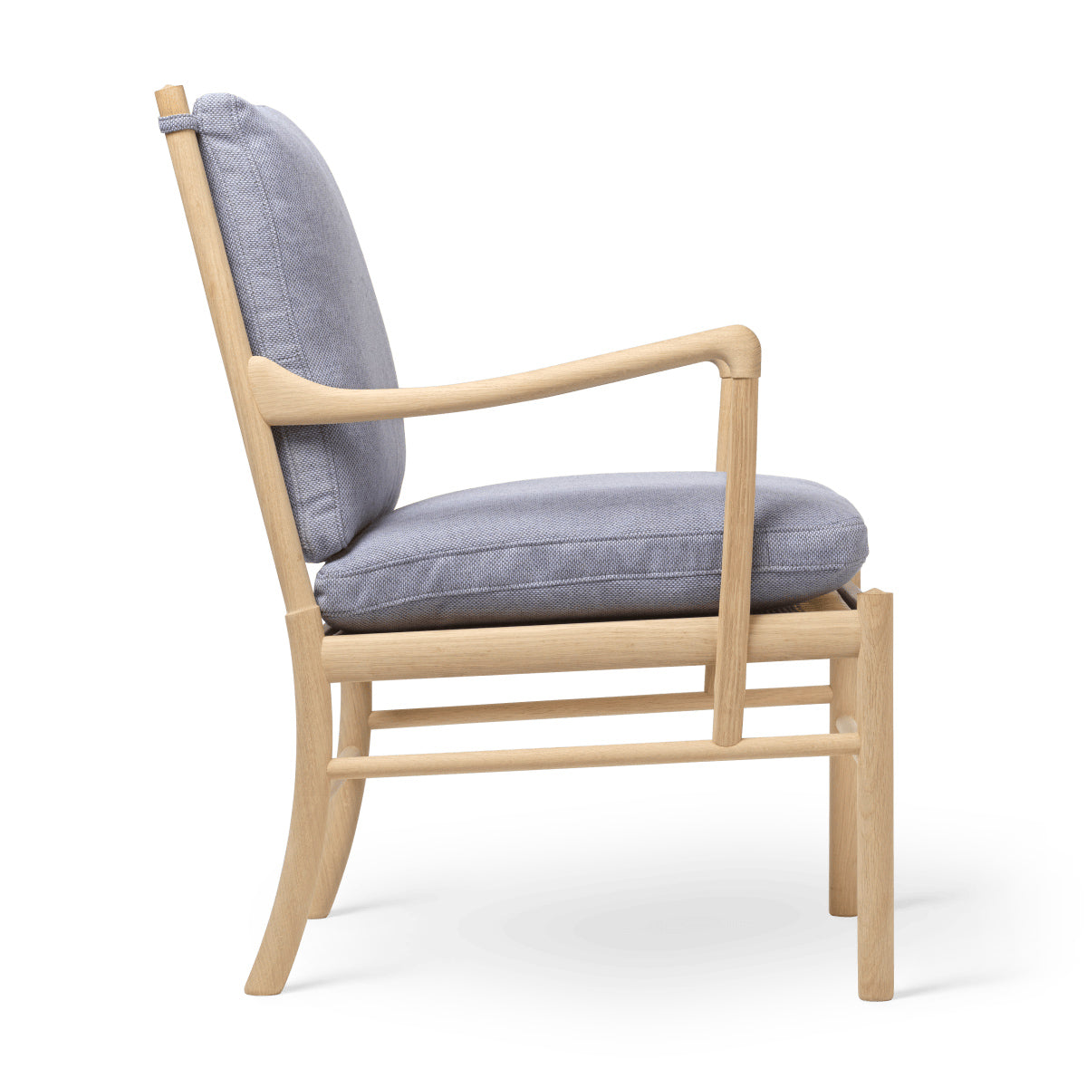 OW149 | Colonial Chair by Carl Hansen & Søn #Oak/Soaped/Fabric | Re-wool | 868