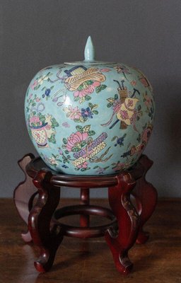 Covered Ginger Pot in 20th Century China Porcelain with Floral Ornamentation-QKG-1762670