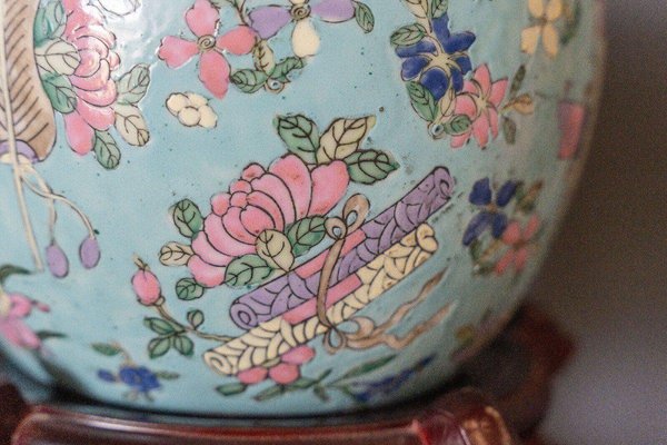 Covered Ginger Pot in 20th Century China Porcelain with Floral Ornamentation-QKG-1762670