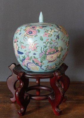 Covered Ginger Pot in 20th Century China Porcelain with Floral Ornamentation-QKG-1762670