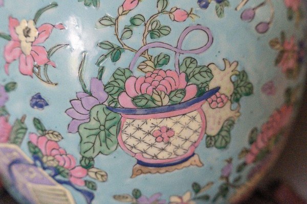 Covered Ginger Pot in 20th Century China Porcelain with Floral Ornamentation-QKG-1762670