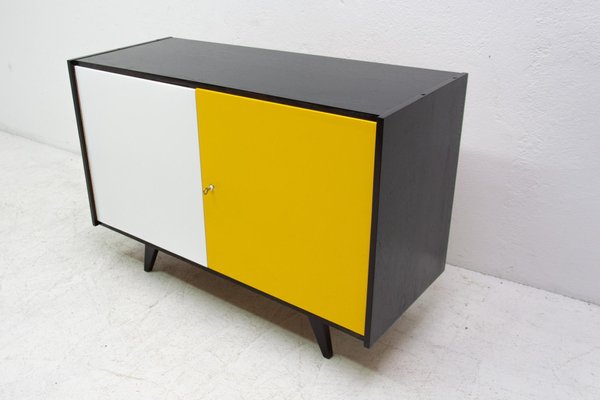 Czech U-450 Sideboard by Jiri Jiroutek for Interiér Praha, 1960s-HXT-778458