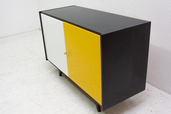 Czech U-450 Sideboard by Jiri Jiroutek for Interiér Praha, 1960s-HXT-778458