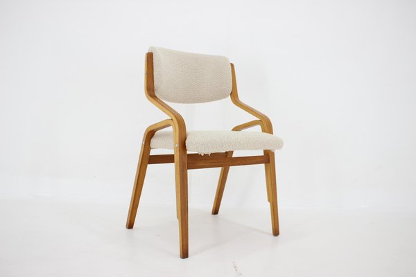 Czechoslovakian Dining Chairs in Bentwood and Boucle Fabric, 1970s, Set of 4-TZ-1382402