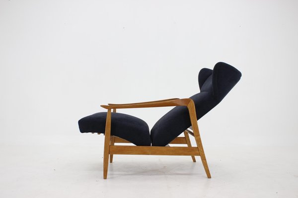 Czechoslovakian Oak Reclining Wing Chair, 1960s-TZ-1314153