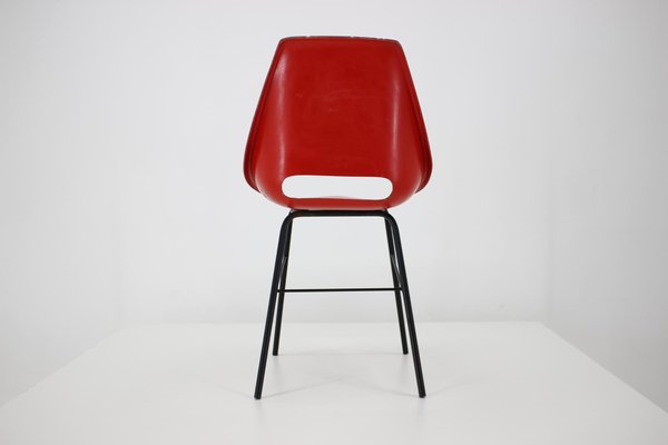 Czechoslovakian Red Fiberglass Dining Chairs, 1960s, Set of 3-TZ-801048