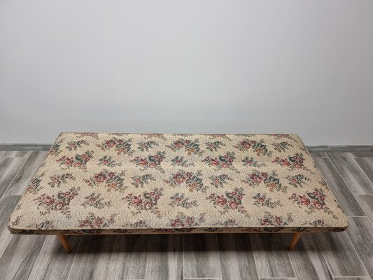 Czechoslovakian Sofa by Miroslav Navratil-QJA-1309565