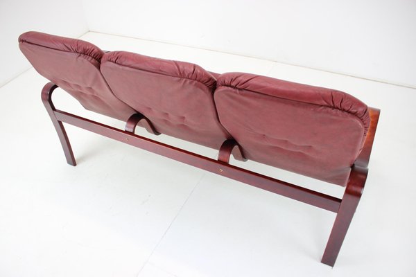 Czechoslovakian Three-Seater Leather Sofa from Ton, 1980-TZ-1262928