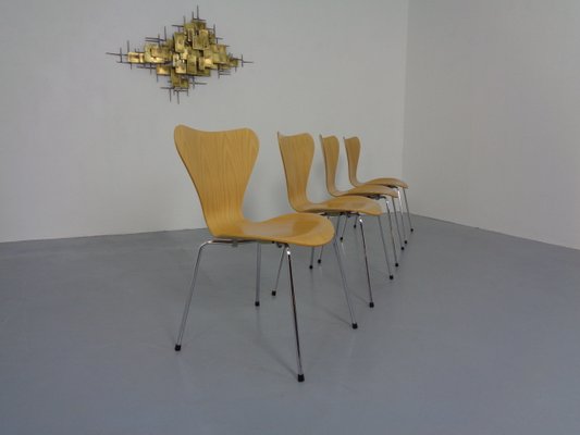 Danish 3107 Butterfly Chairs by Arne Jacobsen for Fritz Hansen, 1995, Set of 4-RDW-1056250