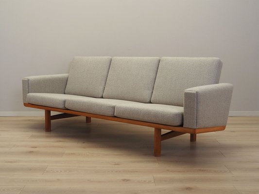 Danish Ash Sofa by Hans J. Wegner for Getama, 1960s-VND-1801151