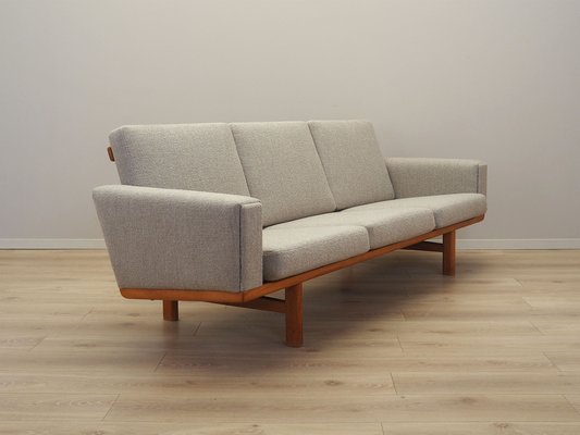 Danish Ash Sofa by Hans J. Wegner for Getama, 1960s-VND-1801151