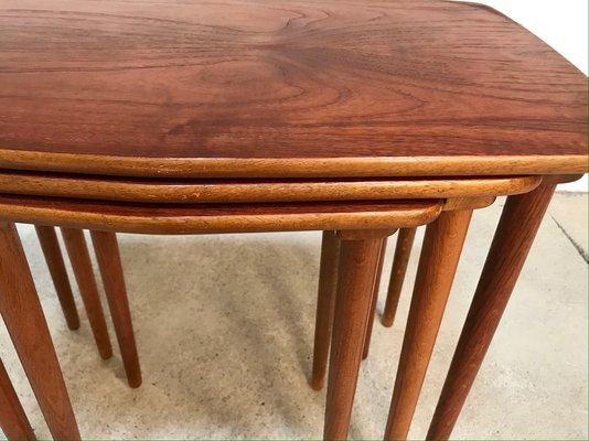 Danish Boat-Shaped Teak Nesting Side Tables, 1960s, Set of 3-JP-971325