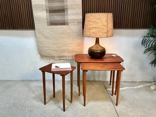 Danish Boat-Shaped Teak Nesting Side Tables, 1960s, Set of 3-JP-971325