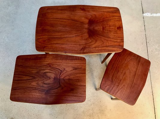 Danish Boat-Shaped Teak Nesting Side Tables, 1960s, Set of 3-JP-971325