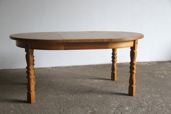 Danish Brutalist Oak Extending Dining Table in the style of Henning Kjærnulf, 1960s-QNP-2027726