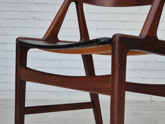 Danish Chair in Teak Wood, Eco Leather & Bent Teak Wood, 1960s-TMW-2032501