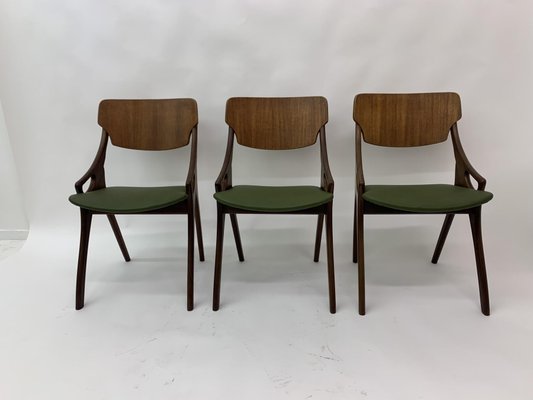 Danish Dining Chairs by Arne Hovmand Olsen, 1950s, Set of 3-BGP-1233943