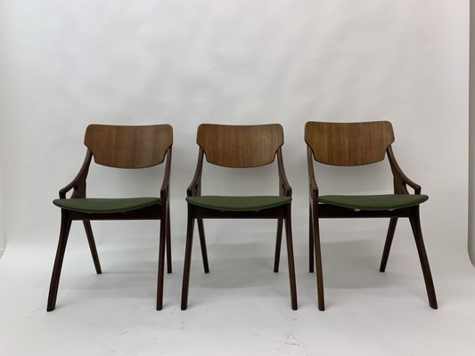 Danish Dining Chairs by Arne Hovmand Olsen, 1950s, Set of 3-BGP-1233943