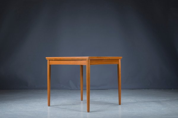 Danish Extendable and Reversible Side Table in Teak by Poul Hundevad for Hundevad & Co., 1960s-ZZH-1250511