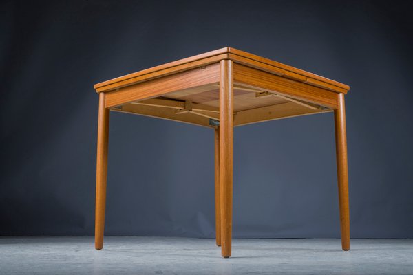 Danish Extendable and Reversible Side Table in Teak by Poul Hundevad for Hundevad & Co., 1960s-ZZH-1250511