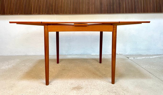 Danish Extendable Square Teak Dining Table with Curved Edges by Poul Hundevad for Hundevad & Co., 1960s-JP-1347652