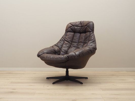 Danish Leather Swivel Armchair by H.W. Klein for Bramin, 1960s-VND-1757991