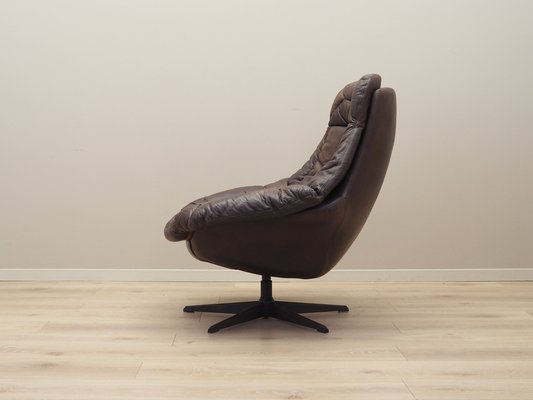 Danish Leather Swivel Armchair by H.W. Klein for Bramin, 1960s-VND-1757991