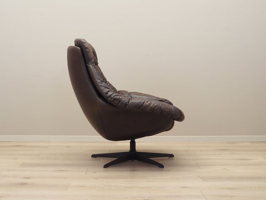 Danish Leather Swivel Armchair by H.W. Klein for Bramin, 1960s-VND-1757991