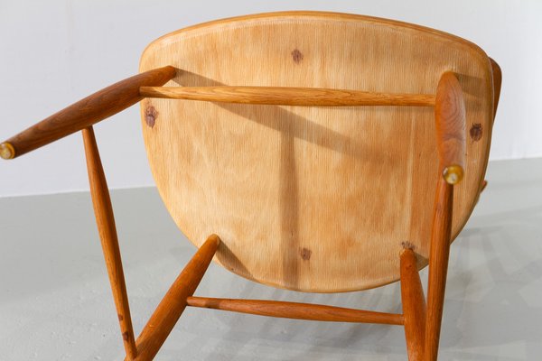 Danish Modern IW2 Armchair in Oak by Niels Eilersen for Illum Wikkelsø, 1960s-WIX-1801447