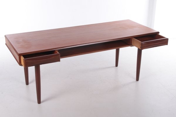 Danish Modernist Teak Coffee Table from Dyrlund, 1960s-EZZ-984438