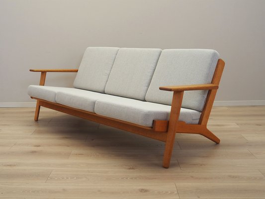 Danish Oak Sofa by Hans J. Wegner for Getama, 1960s-VND-1801157