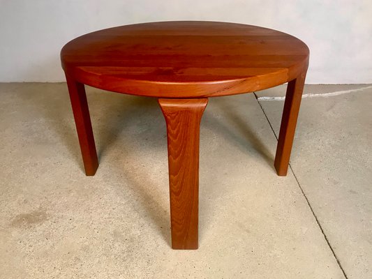 Danish Round Solid Teak Side or Coffee Table by Dyrlund, 1960s-JP-952172