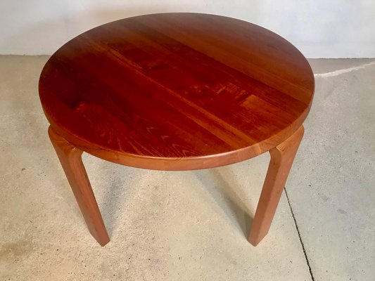 Danish Round Solid Teak Side or Coffee Table by Dyrlund, 1960s-JP-952172