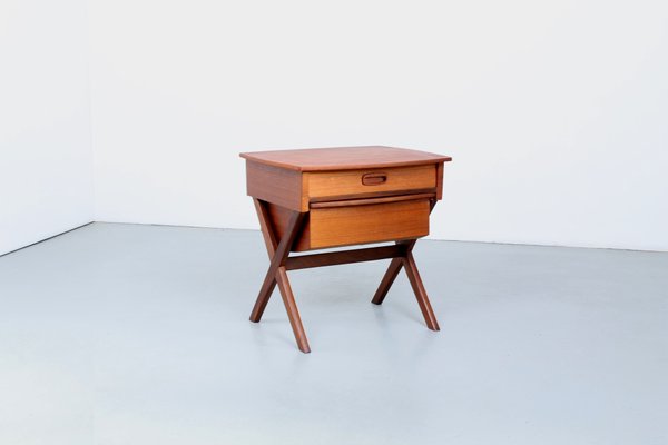 Danish Style Teak Magazine Rack from Wébé, 1950s-XT-900423