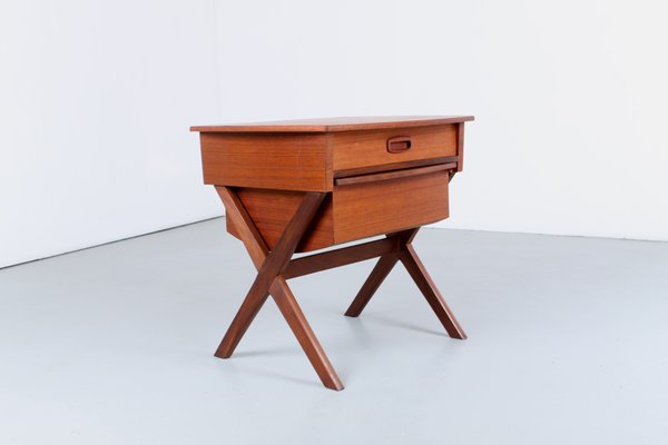 Danish Style Teak Magazine Rack from Wébé, 1950s-XT-900423