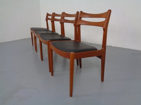 Danish Teak Dining Chairs from Vamo Mobelfabrik, 1960s, Set of 4-RDW-833983