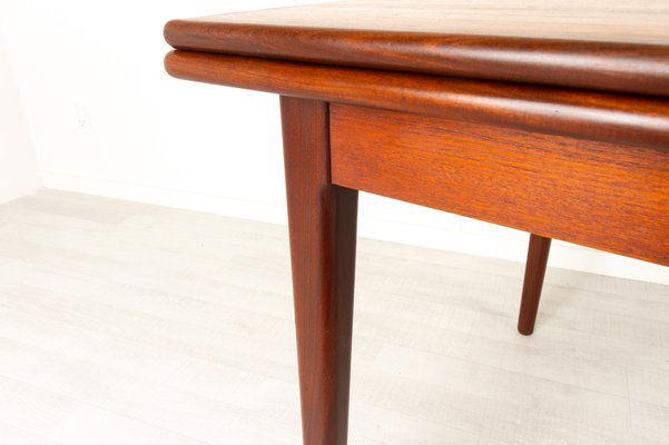 Danish Teak Dining Table, 1960s-WIX-953377