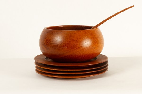 Danish Teak Plates and Bowl from Wiggers and Jens Quistgaard, 1960s, Set of 6-WIX-572424