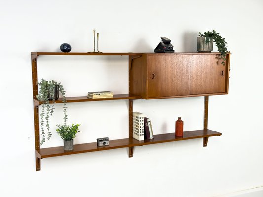 Danish Teak Wall Shelving Unit from Hansen & Guldborg, 1960s-QEQ-2042070