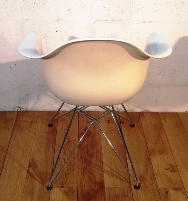 DAR Armchair by Charles & Ray Eames for Vitra-NMC-1324724