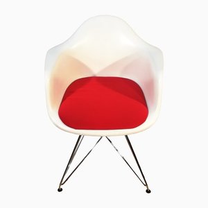 DAR Armchair by Charles & Ray Eames for Vitra-NMC-1324724