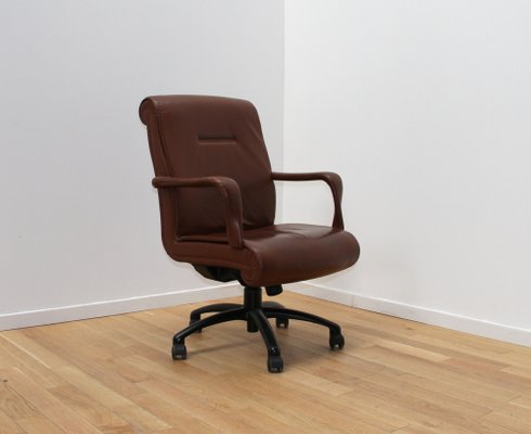 Direction Chair from Poltrona Frau-NMC-1738606