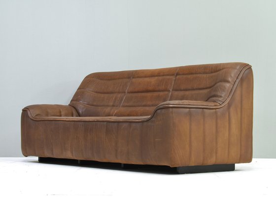 DS-84 3-Seater Sofa in Tan Buffalo Leather from de Sede, Switzerland, 1970s-TE-1721179