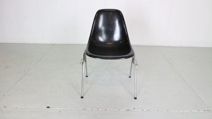 DSS Black Dining Room Chair by Charles & Ray Eames for Herman Miller, 1974-DT-2026174