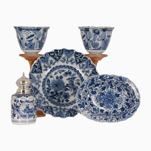 Dutch Blue and White Delftware Plates, Tea Caddy & Wanli Crow Cups, 1950s, Set of 5-GOE-1342268