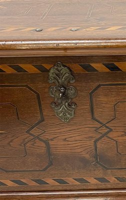 Dutch Oak Blanket Chest with Intarsia Pigeon Pattern, 1890-UCH-1819731