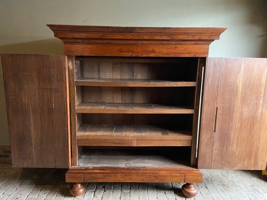 Dutch Walnut Cushion Cabinet, 1800s-GTG-1817012